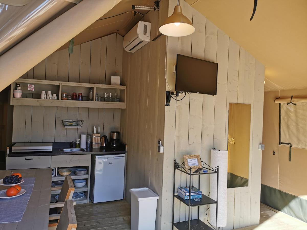 Glamping Beach Soline ビオグラード・ナ・モル エクステリア 写真