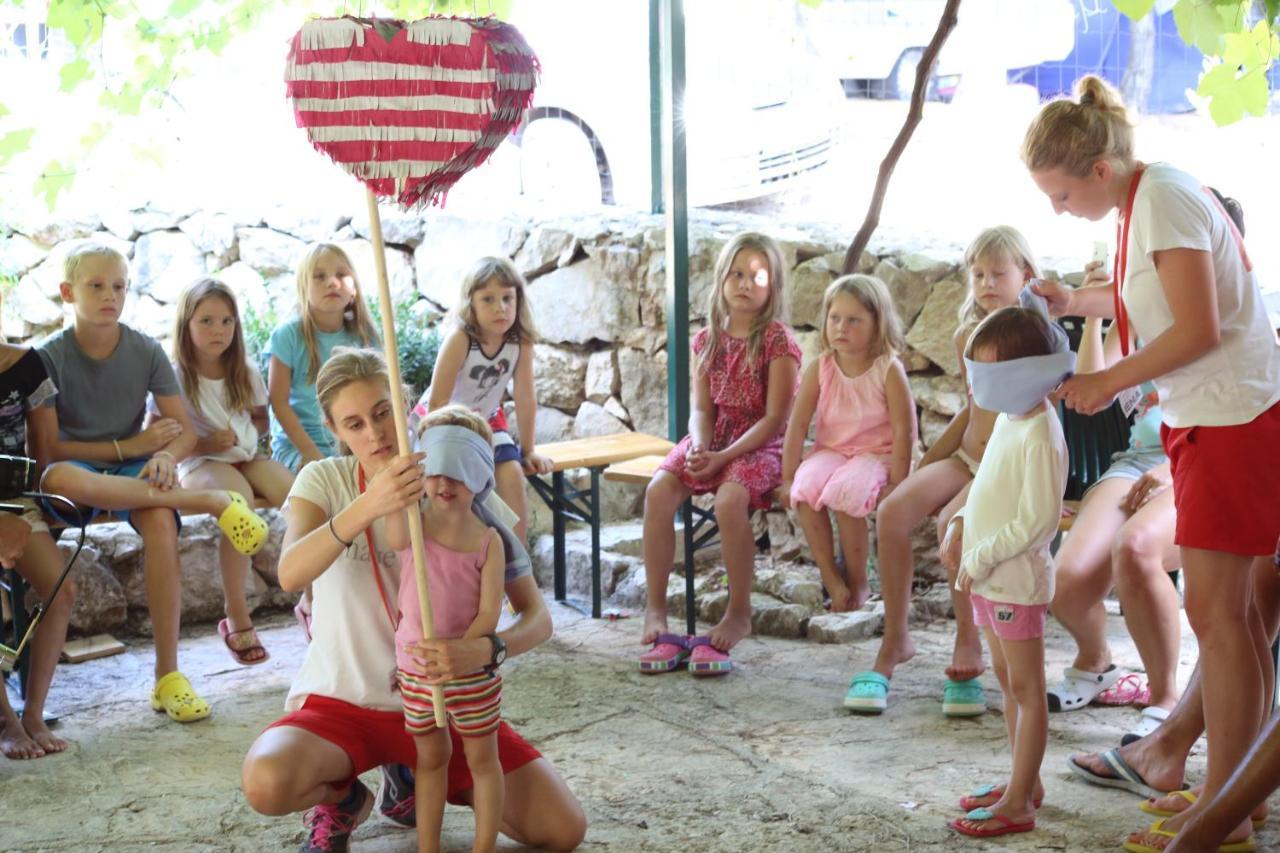 Glamping Beach Soline ビオグラード・ナ・モル エクステリア 写真
