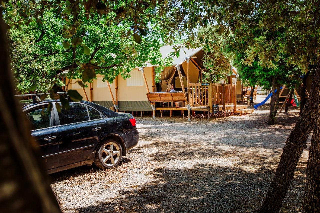 Glamping Beach Soline ビオグラード・ナ・モル エクステリア 写真