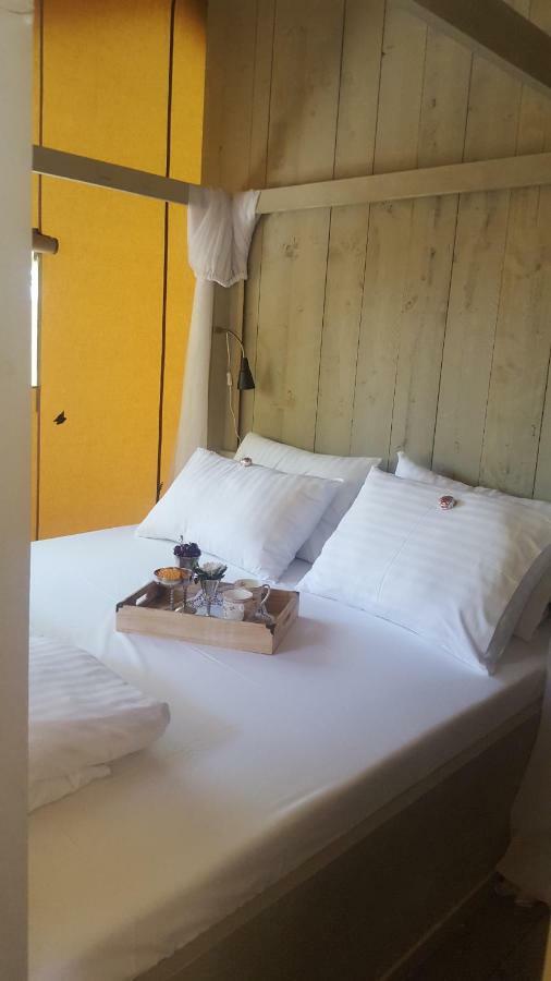 Glamping Beach Soline ビオグラード・ナ・モル エクステリア 写真